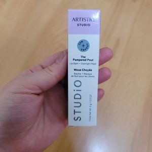 Artistry Studio the pampered pout